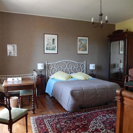 Chambres D'Hotes - Domaine Des Perrieres Crux-la-Ville Oda fotoğraf