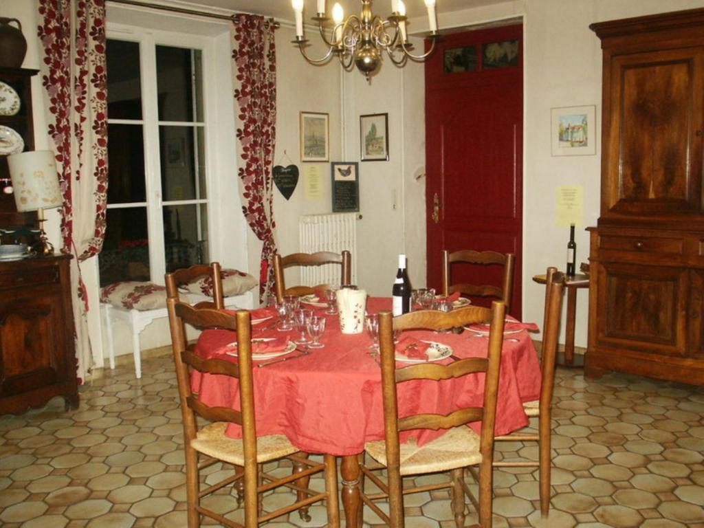Chambres D'Hotes - Domaine Des Perrieres Crux-la-Ville Dış mekan fotoğraf